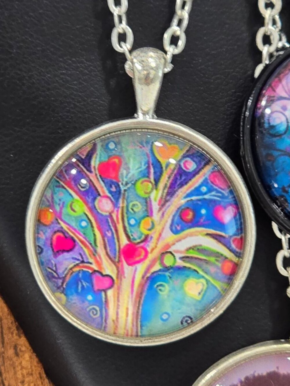 Handmade ✦ Tree of Life Glass Pendant ✦ Artistic Vibrant Cab Necklace 18" NWT - Picture 6 of 12